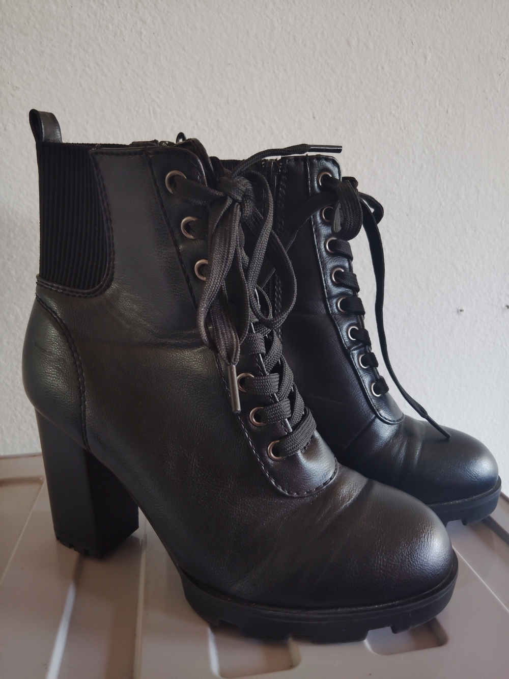 BAMBOO Pilate-13 Black Chunky Heel Lace Up Combat Boots